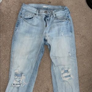 Old navy ripped mom jeans
